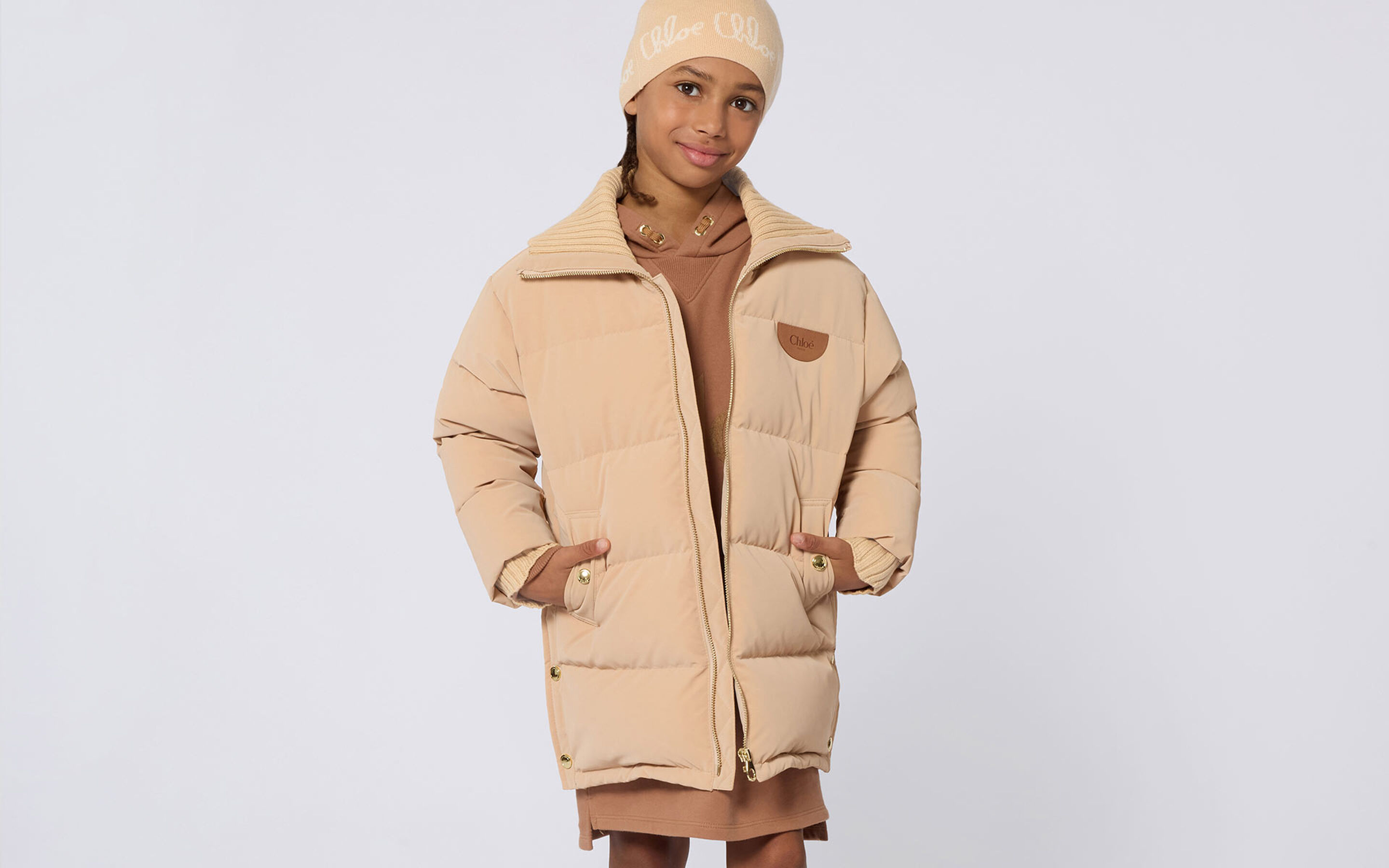 Roupa infantil elegante Chloé – o estilo parisiense desde cedo