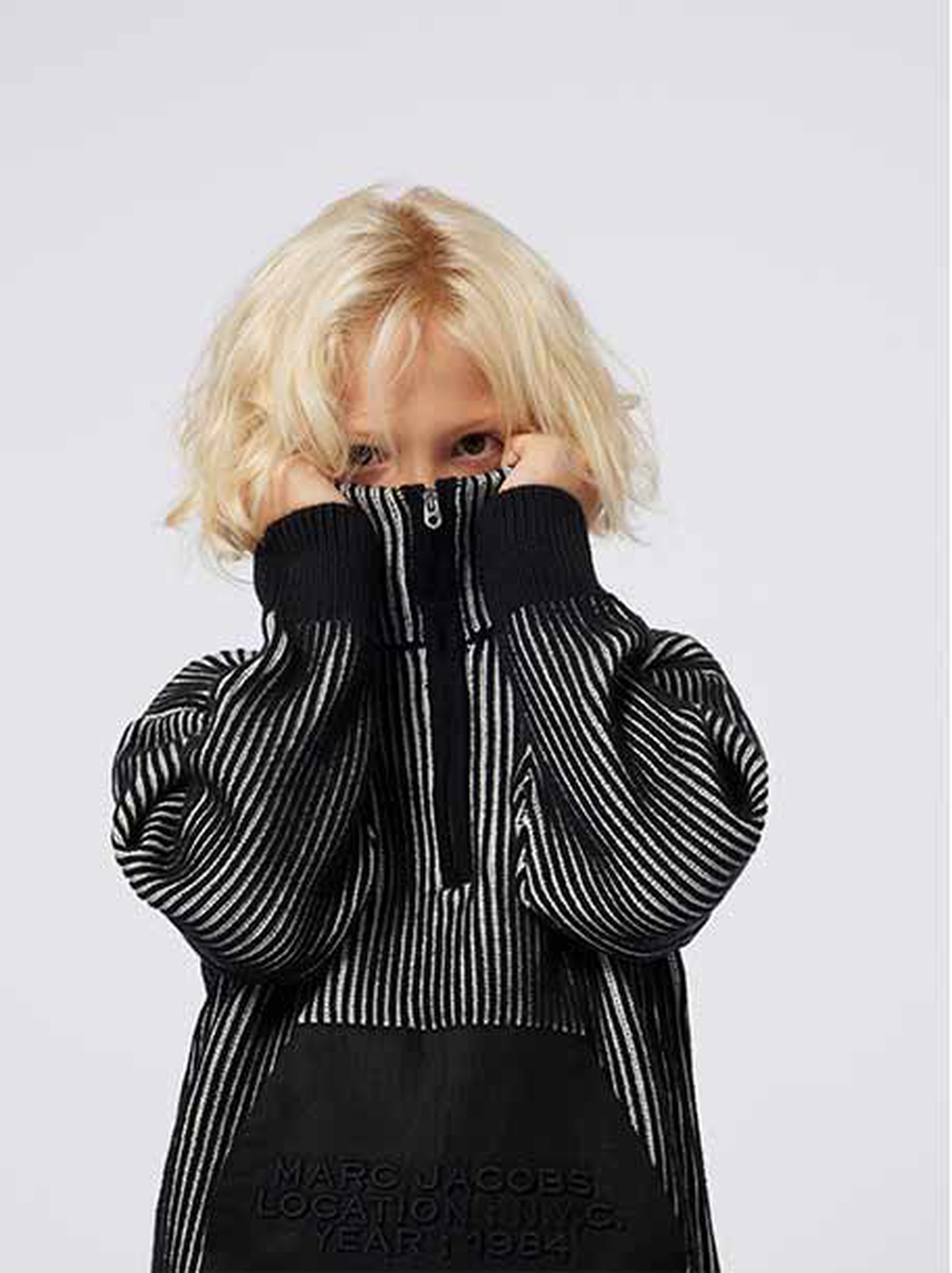 Easy DIY Halloween ideas to make with kids, full of fun and creativity.