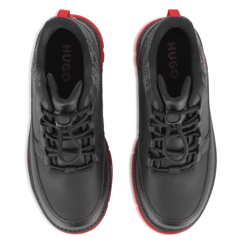 Botins com atacadores HUGO 
                    BOY