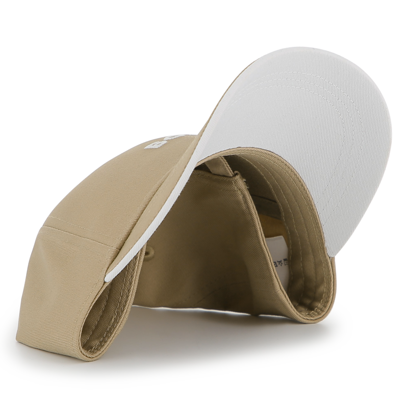 TAMPA COM FECHO AJUST&Aacute;VEL BOSS 
                        BOY