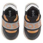 T&ecirc;nis com el&aacute;stico de marca BOSS 
                    BOY