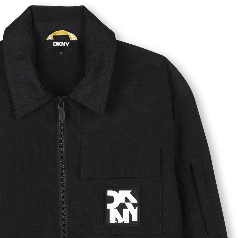 Casaco repelente de &aacute;gua DKNY 
                        UNISEX