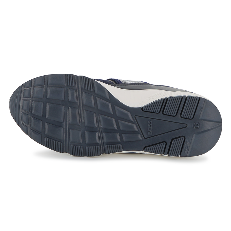 T&Eacute;NIS EM PELE DE VACA BOSS 
                        BOY