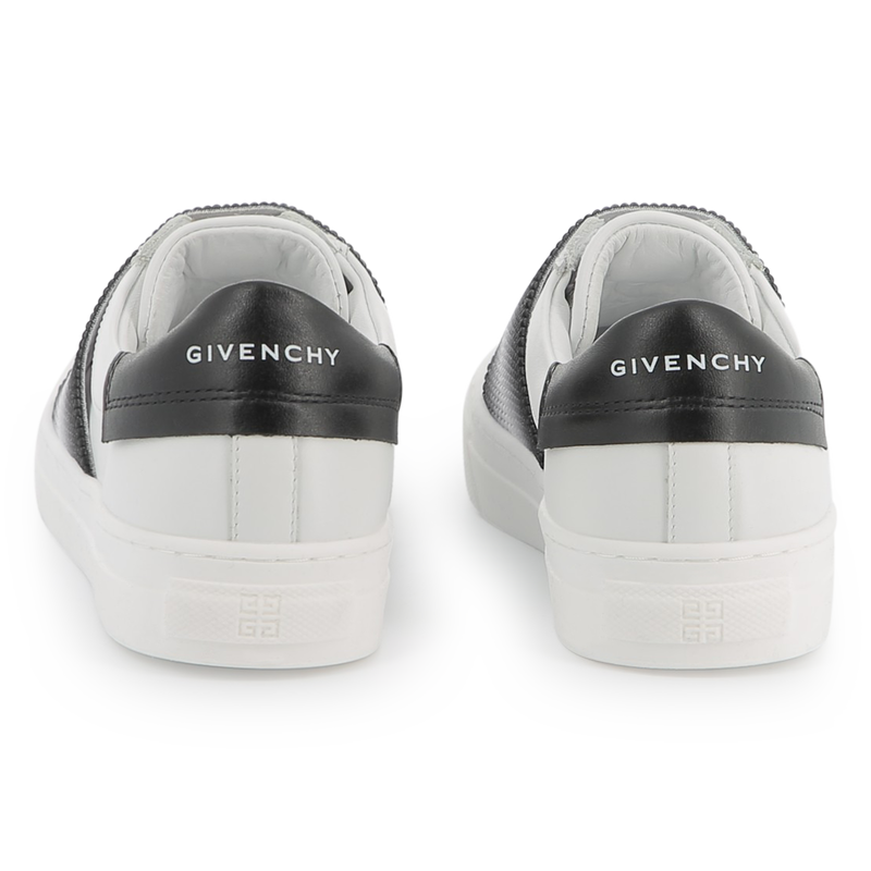 Sneakers em pele GIVENCHY 
                        UNISEX