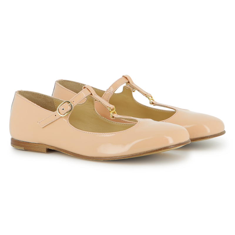 Bailarinas de couro CHLOE 
                    GIRL