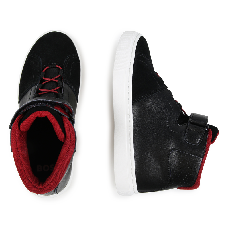 Sapatilhas atacadores e velcro BOSS 
                    BOY
