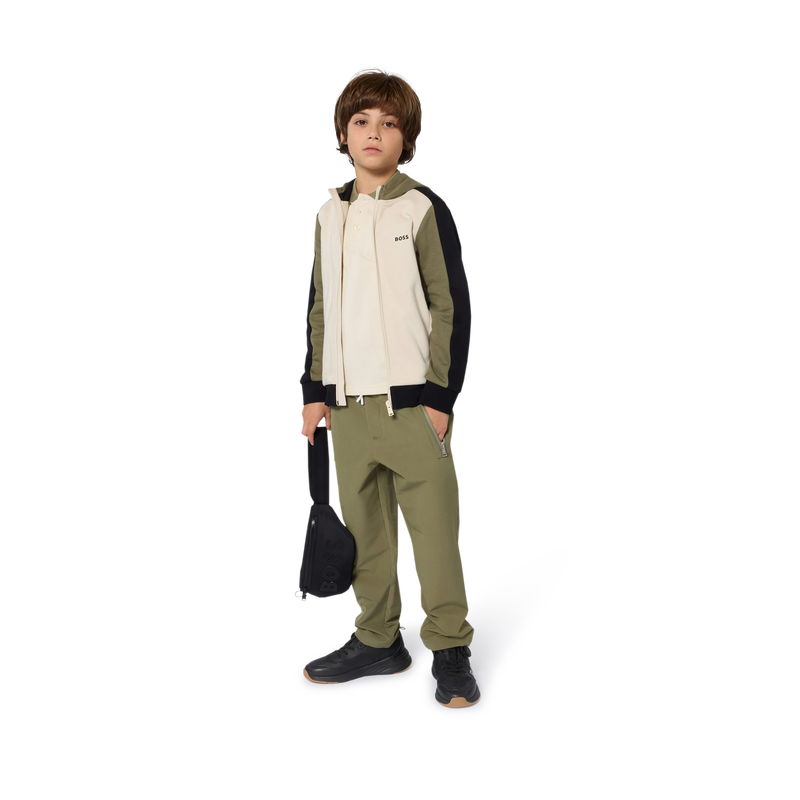 T&ecirc;nis com cadar&ccedil;os el&aacute;sticos BOSS 
                    BOY