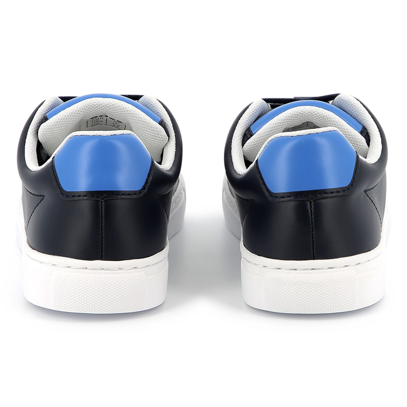 Sapatilhas pele com atacadores BOSS 
                        BOY