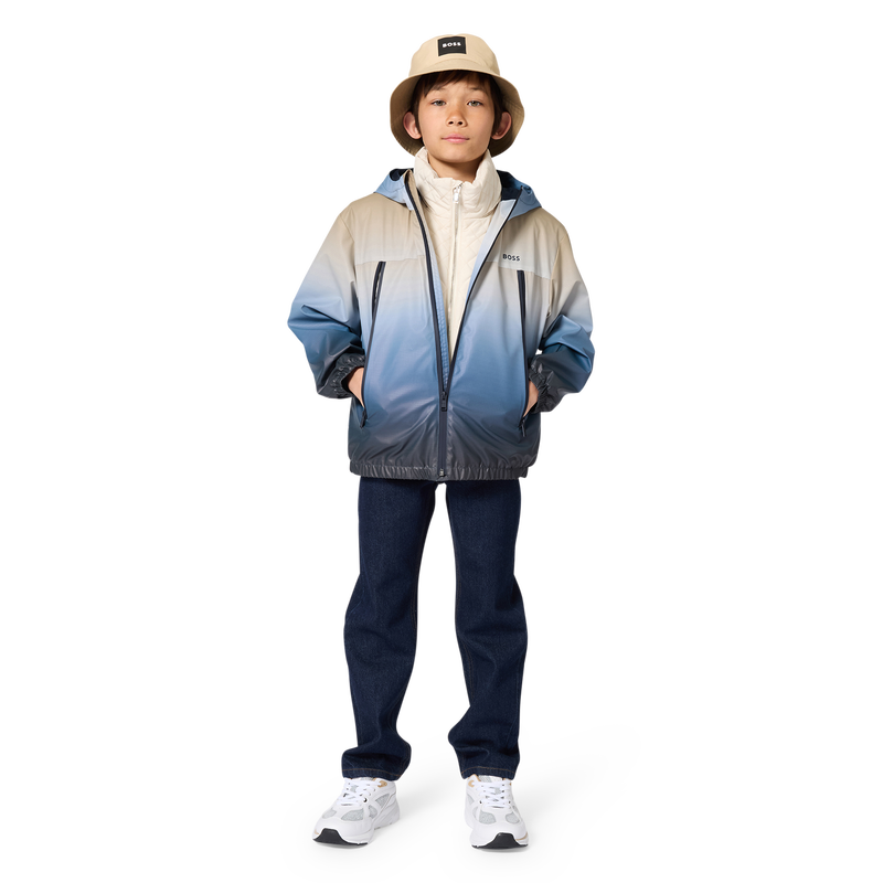 BOB REVERS&Iacute;VEL BOSS 
                        BOY