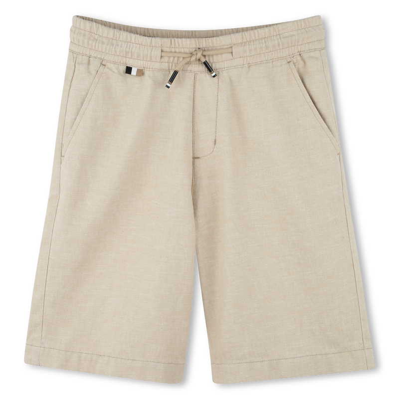 Bermudas de linho e algod&atilde;o