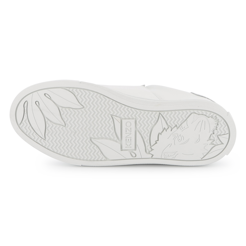 Sapatilhas de pele com velcro