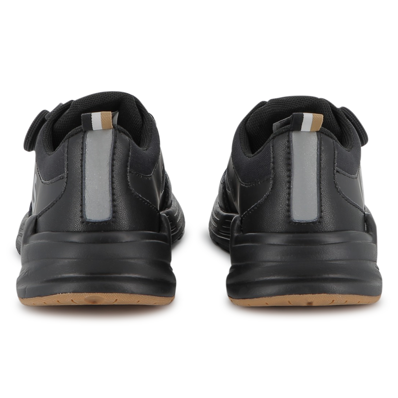 T&ecirc;nis com cadar&ccedil;os el&aacute;sticos BOSS 
                        BOY