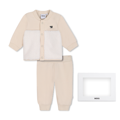 Conjunto de cardig&atilde; e cal&ccedil;as BOSS GIRL