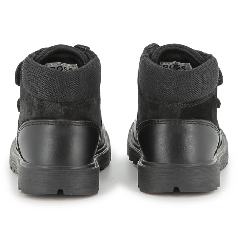 Botins com fechos aderentes BOSS 
                    BOY