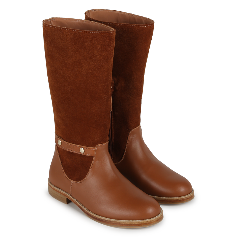 Botas em pele bimatéria CHLOE 
                    GIRL