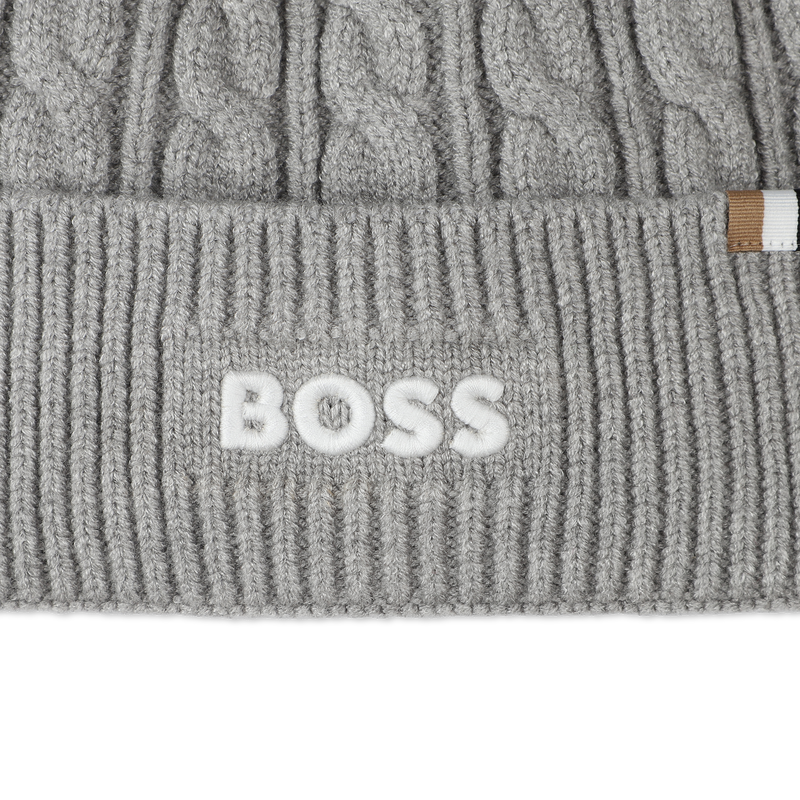 Gorro de malha tran&ccedil;ada BOSS 
                        BOY