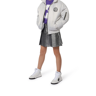 Blus&atilde;o acetinado com fecho DKNY GIRL