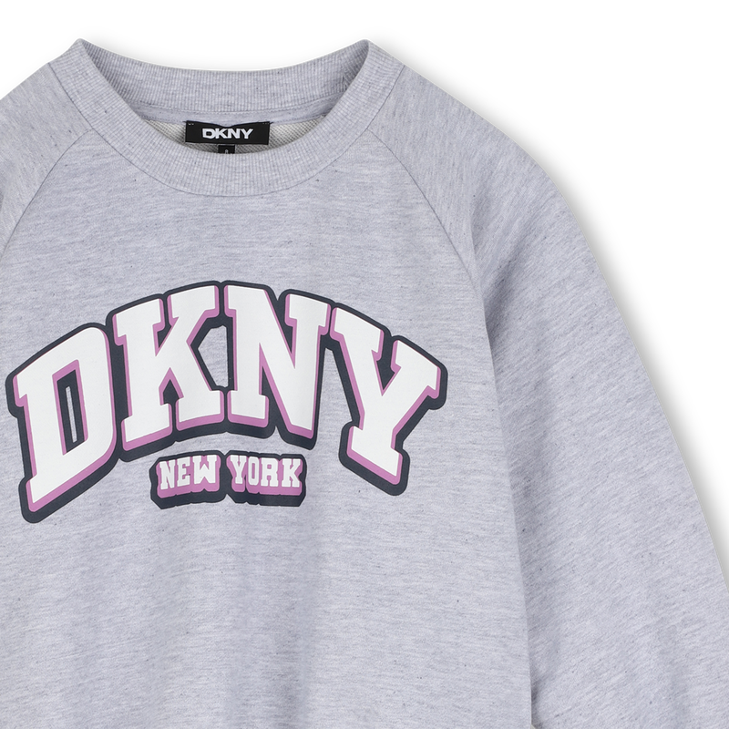 Su&eacute;ter DKNY 
                        MENINA