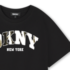 T-shirt de manga curta DKNY 
                    MENINA