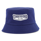Bob revers&iacute;vel com log&oacute;tipo TIMBERLAND 
                    BOY