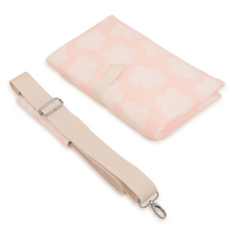 Saco de fraldas acolchoado em popelina estampada KENZO KIDS 
                        UNISEX