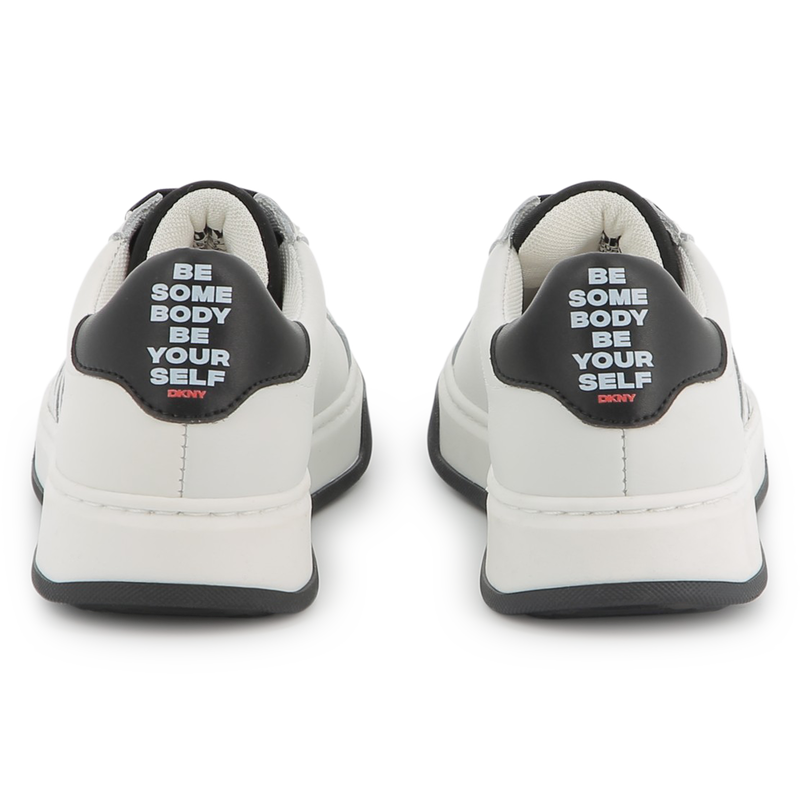 Sapatilhas em couro DKNY 
                        UNISEX