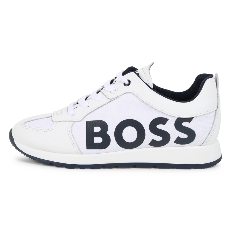 Sapatilhas atacadores e pele BOSS 
                    BOY