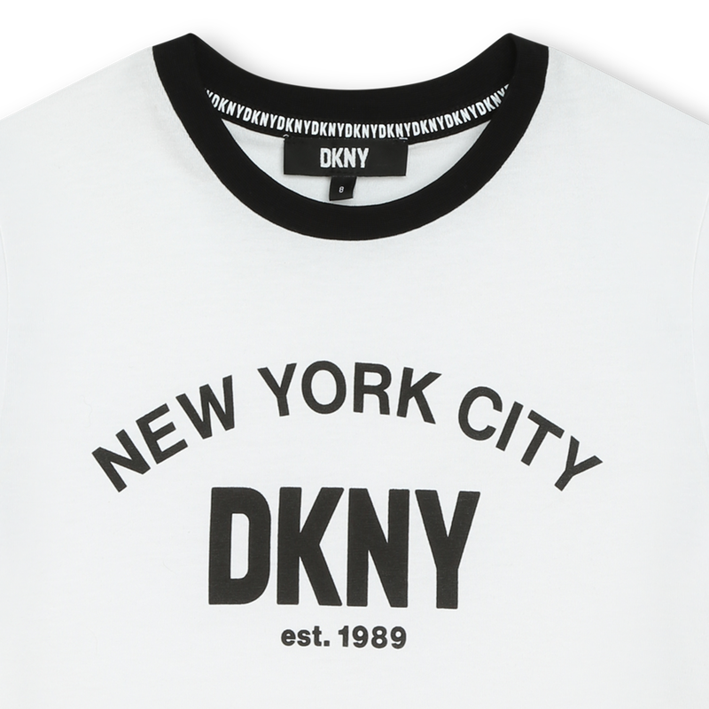 T-shirt em algodão bicolor DKNY 
                    BOY