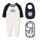 Pijama estampado e dois babadores TIMBERLAND 
                    BOY