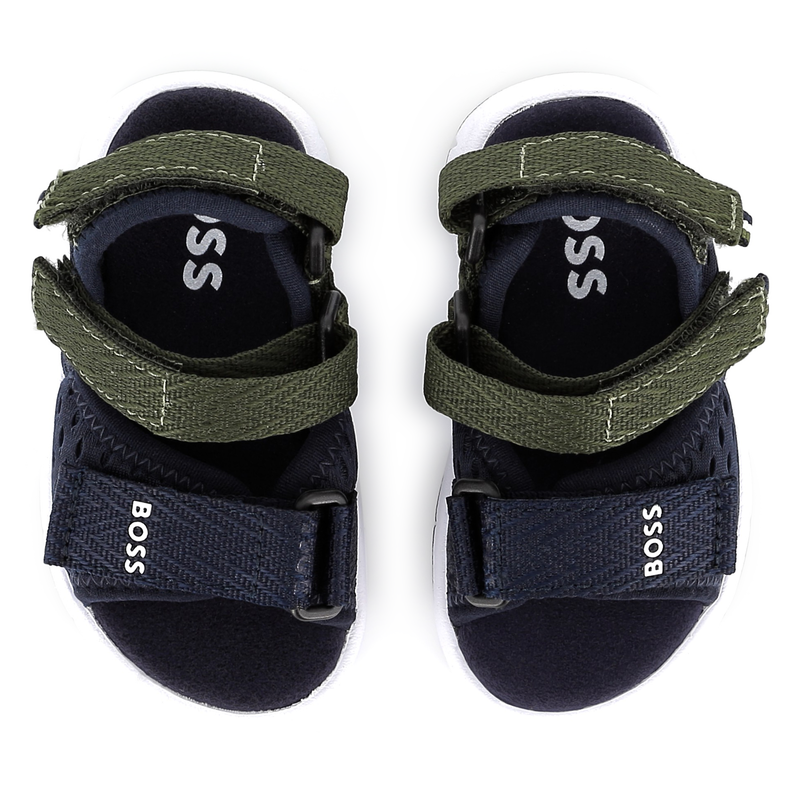 Sand&aacute;lias com velcro BOSS 
                        BOY