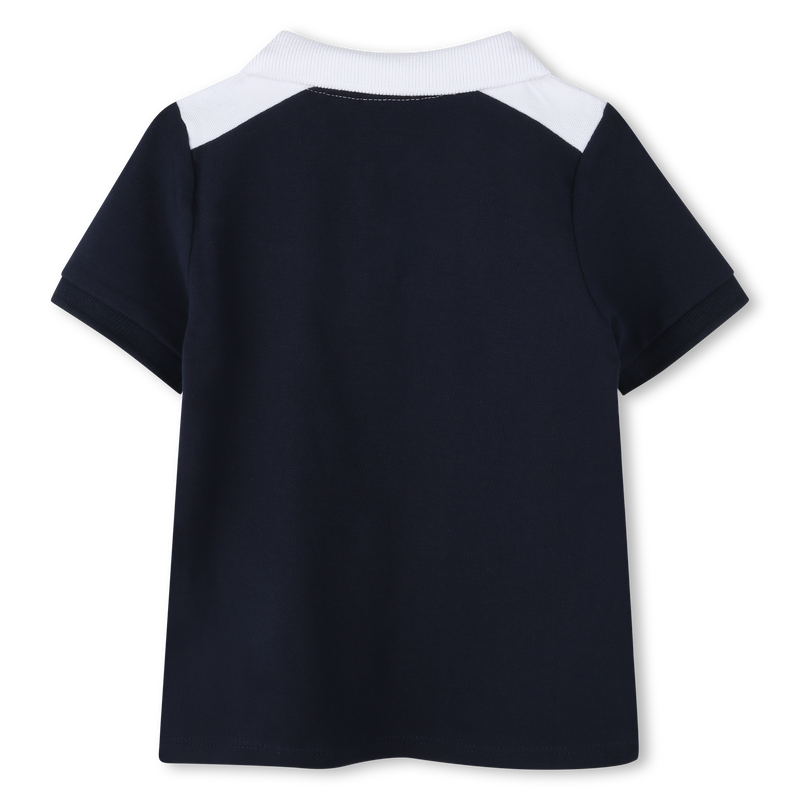 Polo com blocos de cor BOSS 
                        BOY