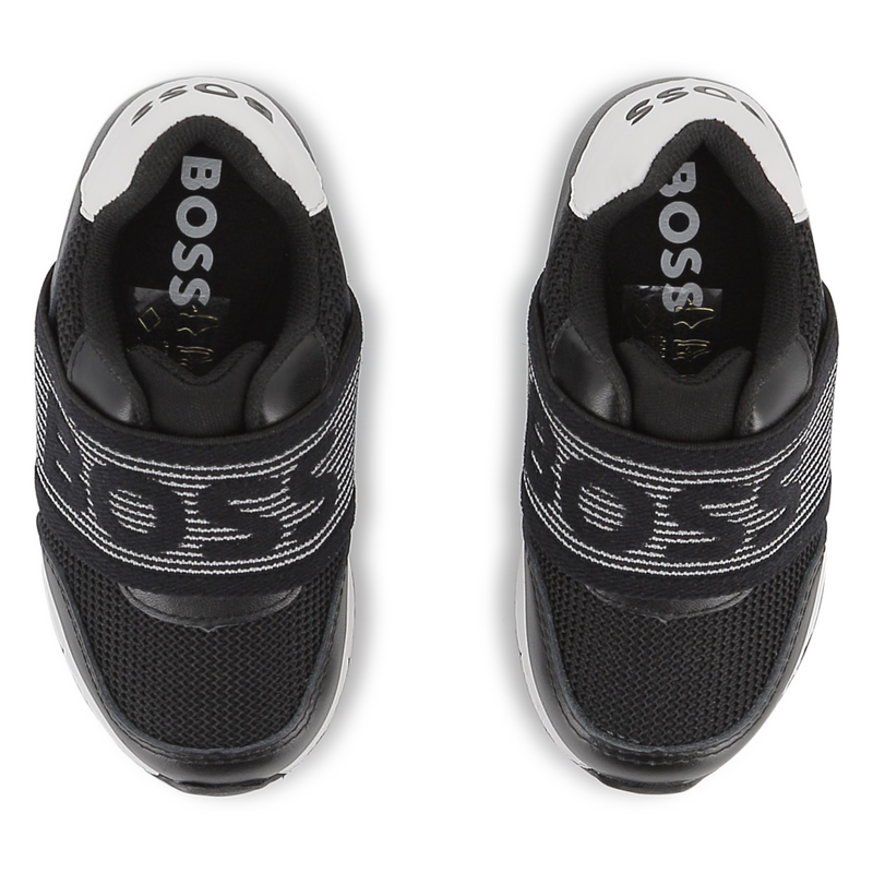 T&Eacute;NIS EM PELE DE VACA BOSS 
                        BOY