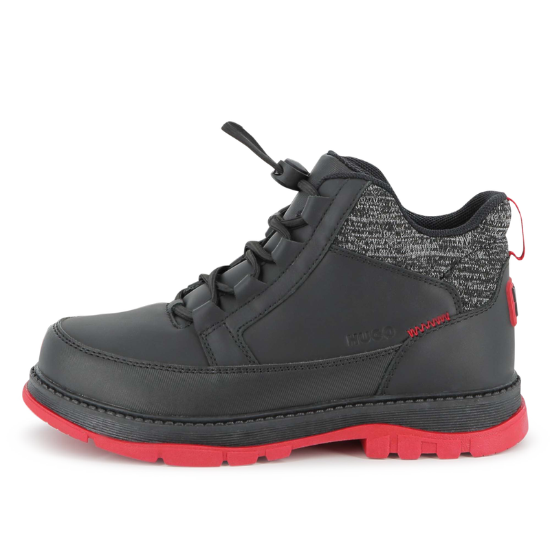 Botins com atacadores HUGO 
                    BOY