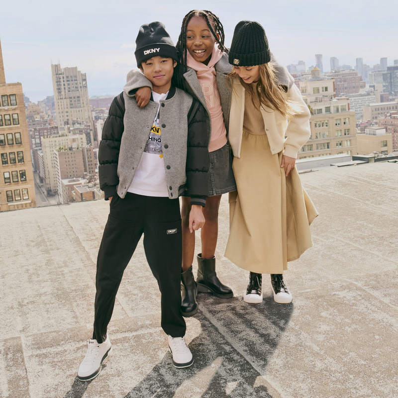 Capuz DKNY 
                    GIRL