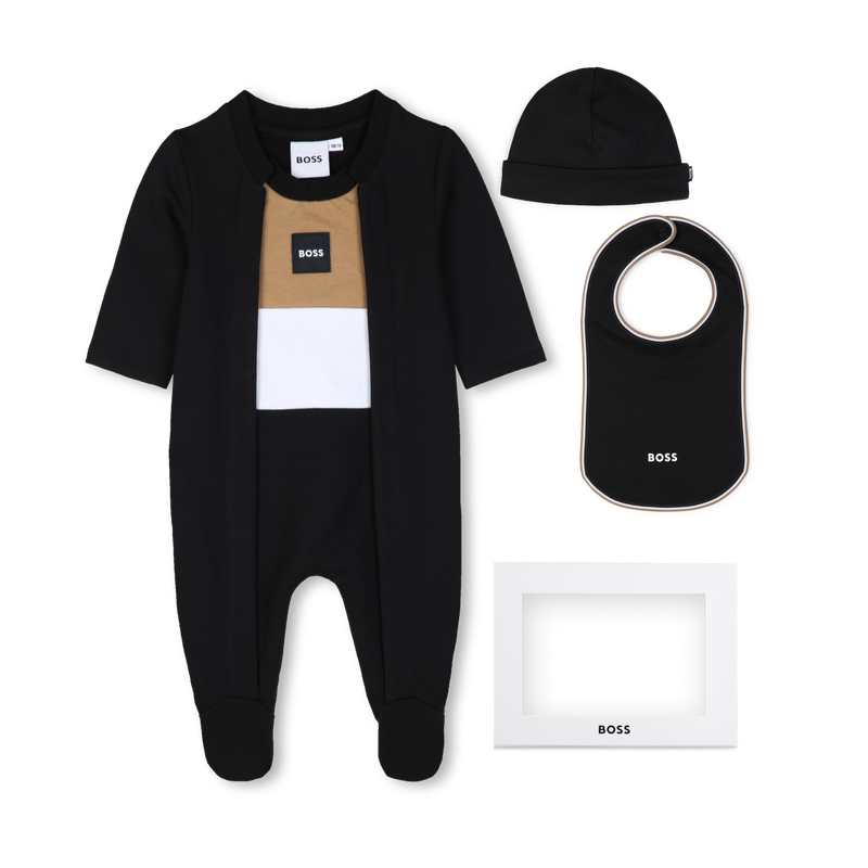 Conjunto de pijama, touca e babador BOSS 
                        MENINO