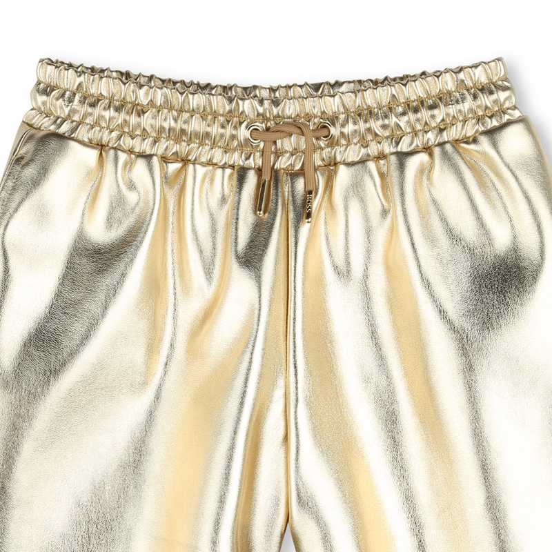 Shorts falsos dourados BOSS 
                    GIRL