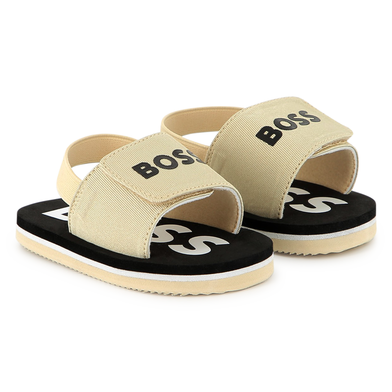 Sand&aacute;lias com velcro BOSS 
                        BOY