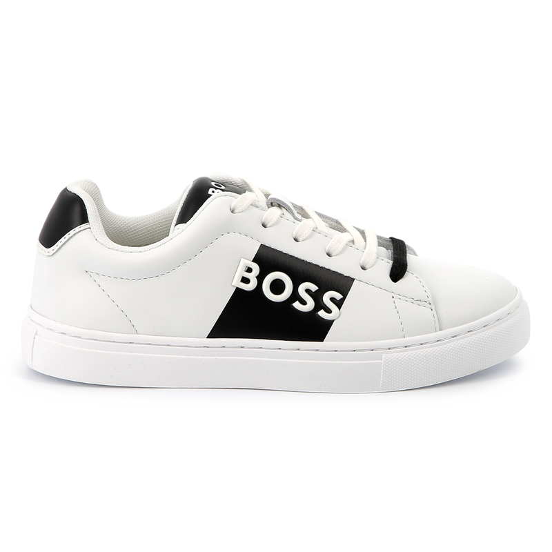 Sapatilhas pele com atacadores BOSS 
                    BOY