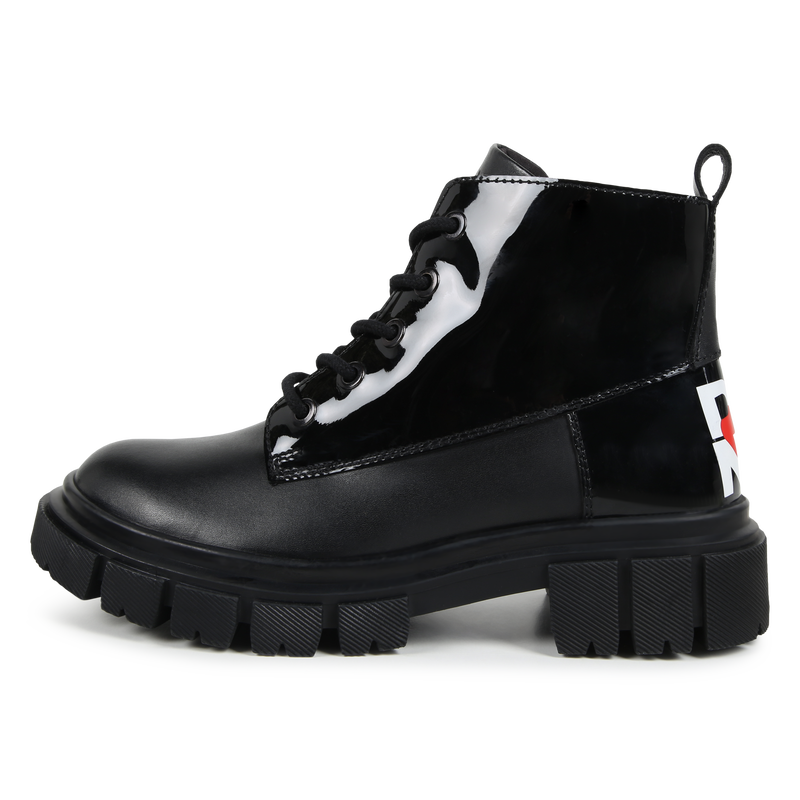 Botas de couro com fecho DKNY 
                        GIRL