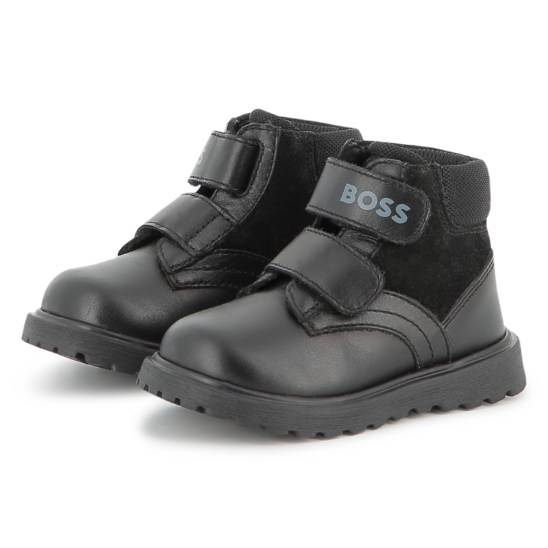 Botins com fechos aderentes BOSS 
                    BOY