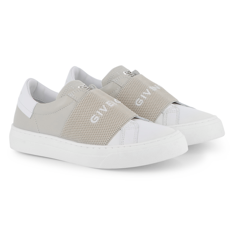 Tênis de couro bovino GIVENCHY 
                    UNISEX