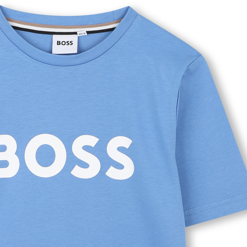 T-shirt manga curta em algod&atilde;o BOSS 
                        BOY