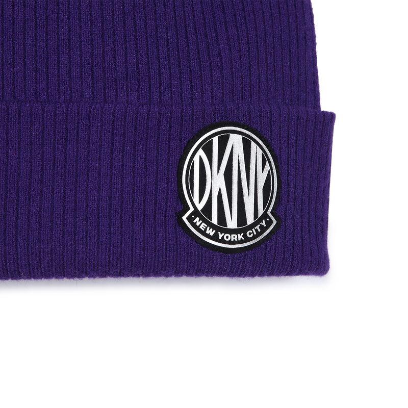 Gorro de malha com dobra DKNY 
                        GIRL