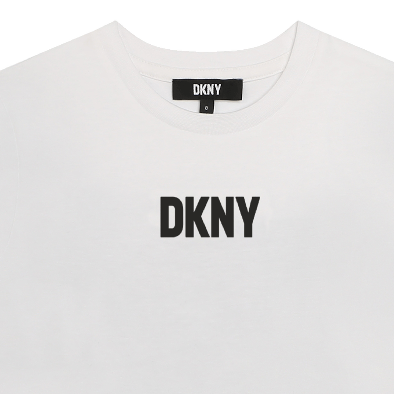 T-shirt de manga curta DKNY 
                    BOY