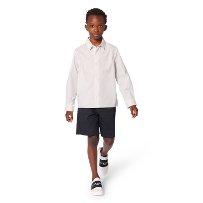 CURTAS COM DETALHES GIVENCHY BOY