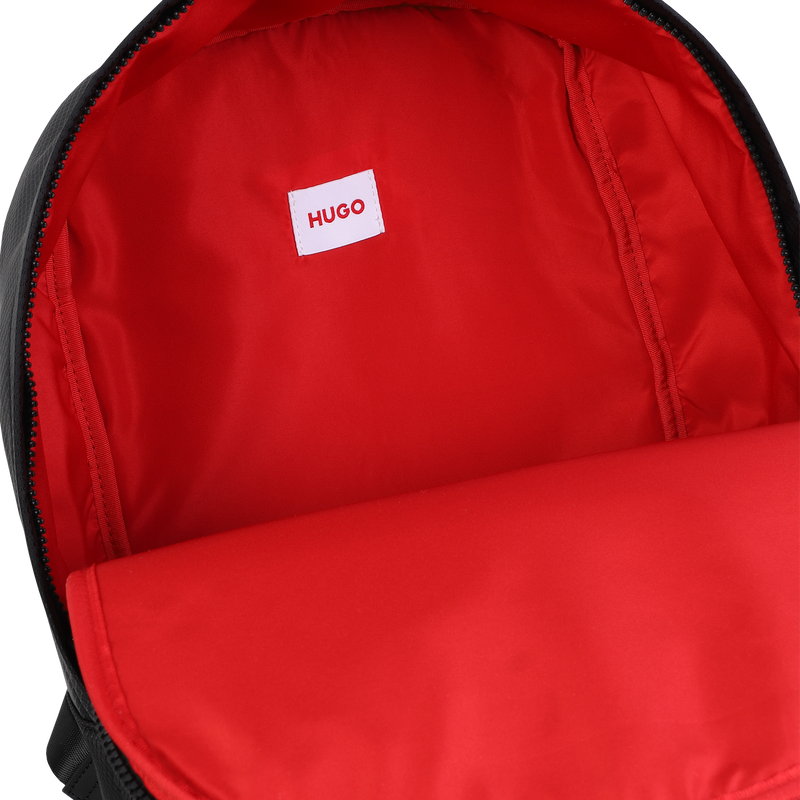 Mochila com log&oacute;tipo HUGO 
                        MENINO
