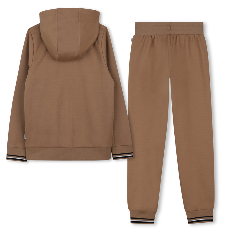 Conjunto jogger BOSS 
                    BOY