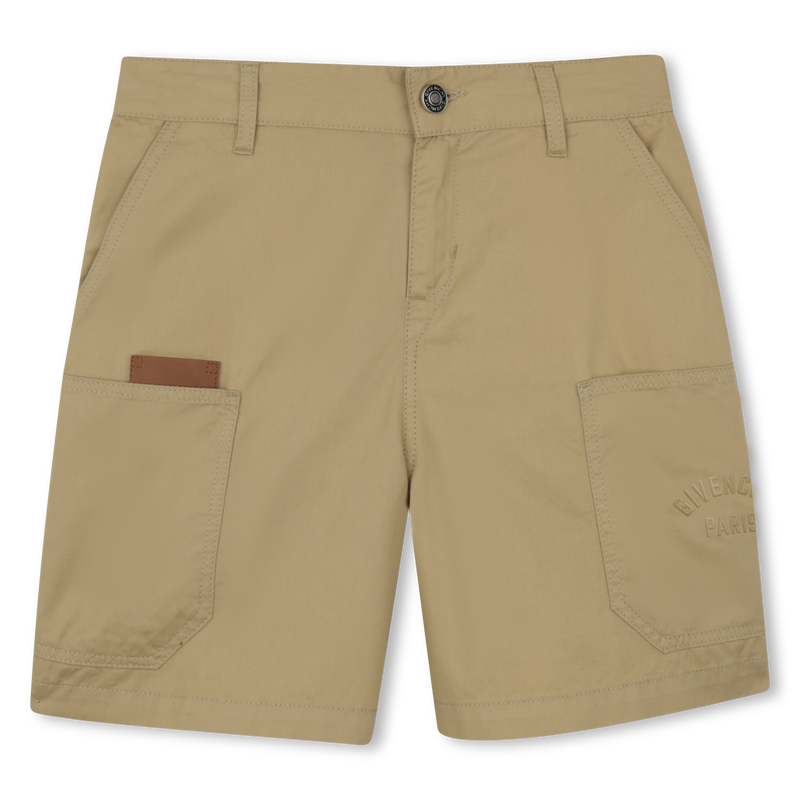 CURTAS COM DETALHES GIVENCHY 
                        BOY