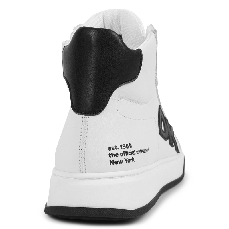 T&eacute;nis em couro com atacadores DKNY 
                        UNISEX