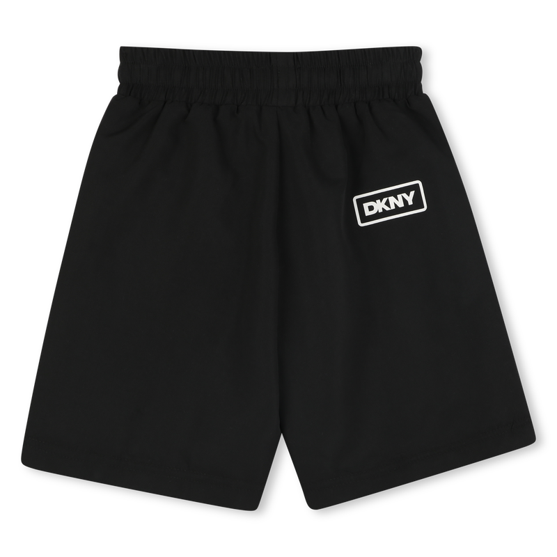 Cal&ccedil;&otilde;es de banho com bolsos DKNY 
                        MENINO